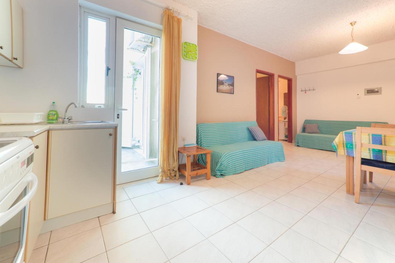 Antisamos Studios ซามี ภายนอก รูปภาพ
